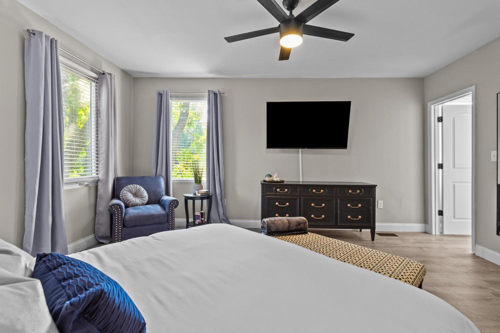 West End Whimsy | Jz Vacation Rentals Tower Grove ภายนอก รูปภาพ