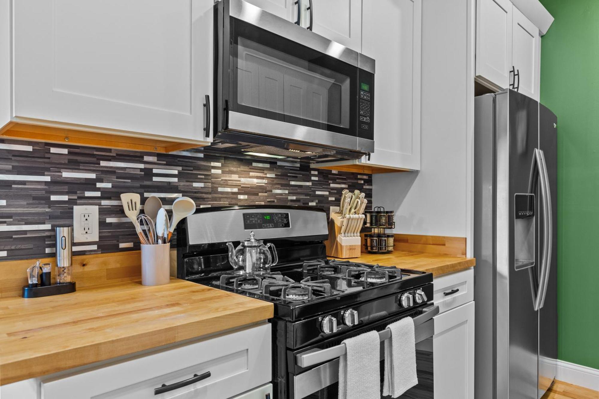 West End Whimsy | Jz Vacation Rentals Tower Grove ภายนอก รูปภาพ