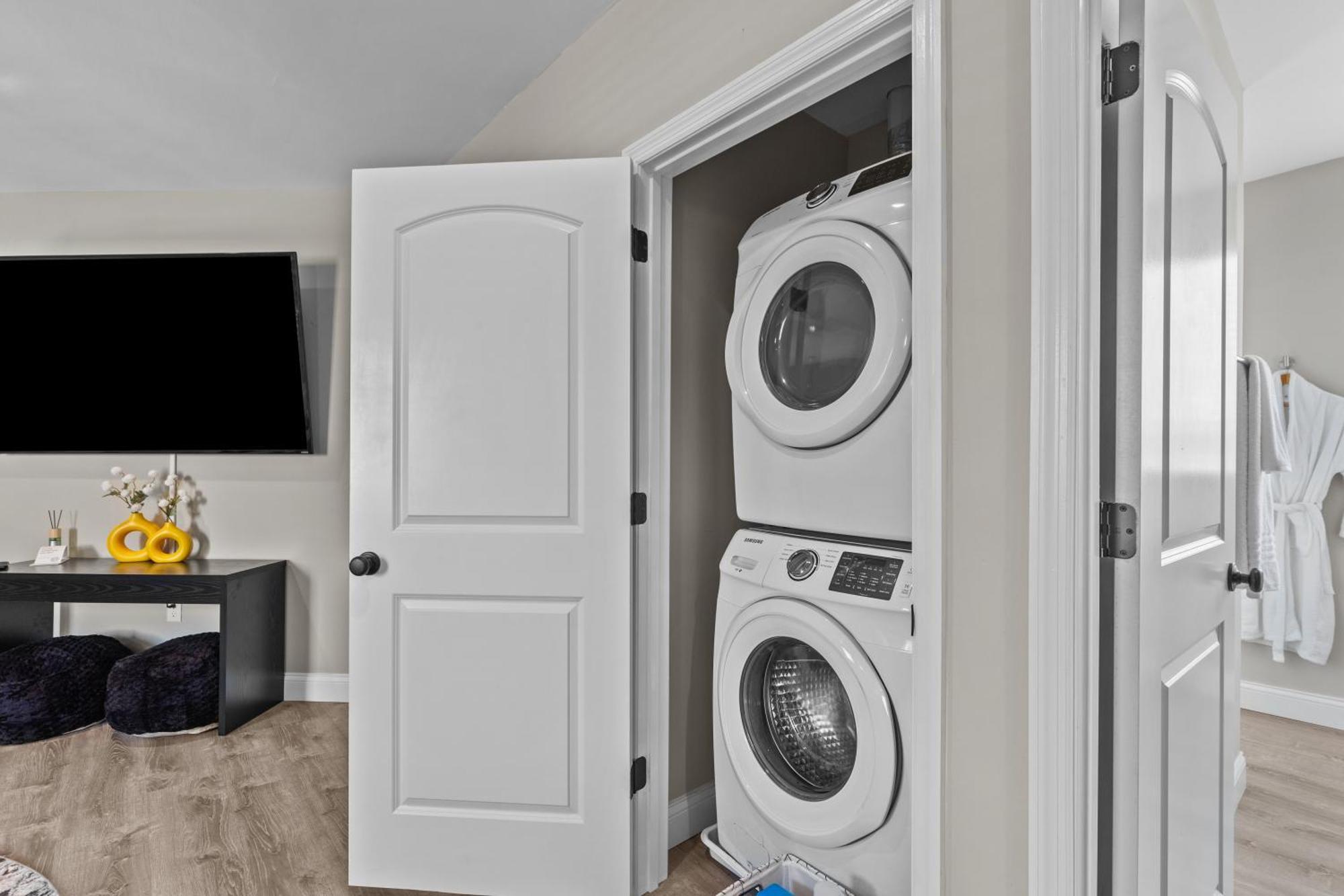West End Whimsy | Jz Vacation Rentals Tower Grove ภายนอก รูปภาพ
