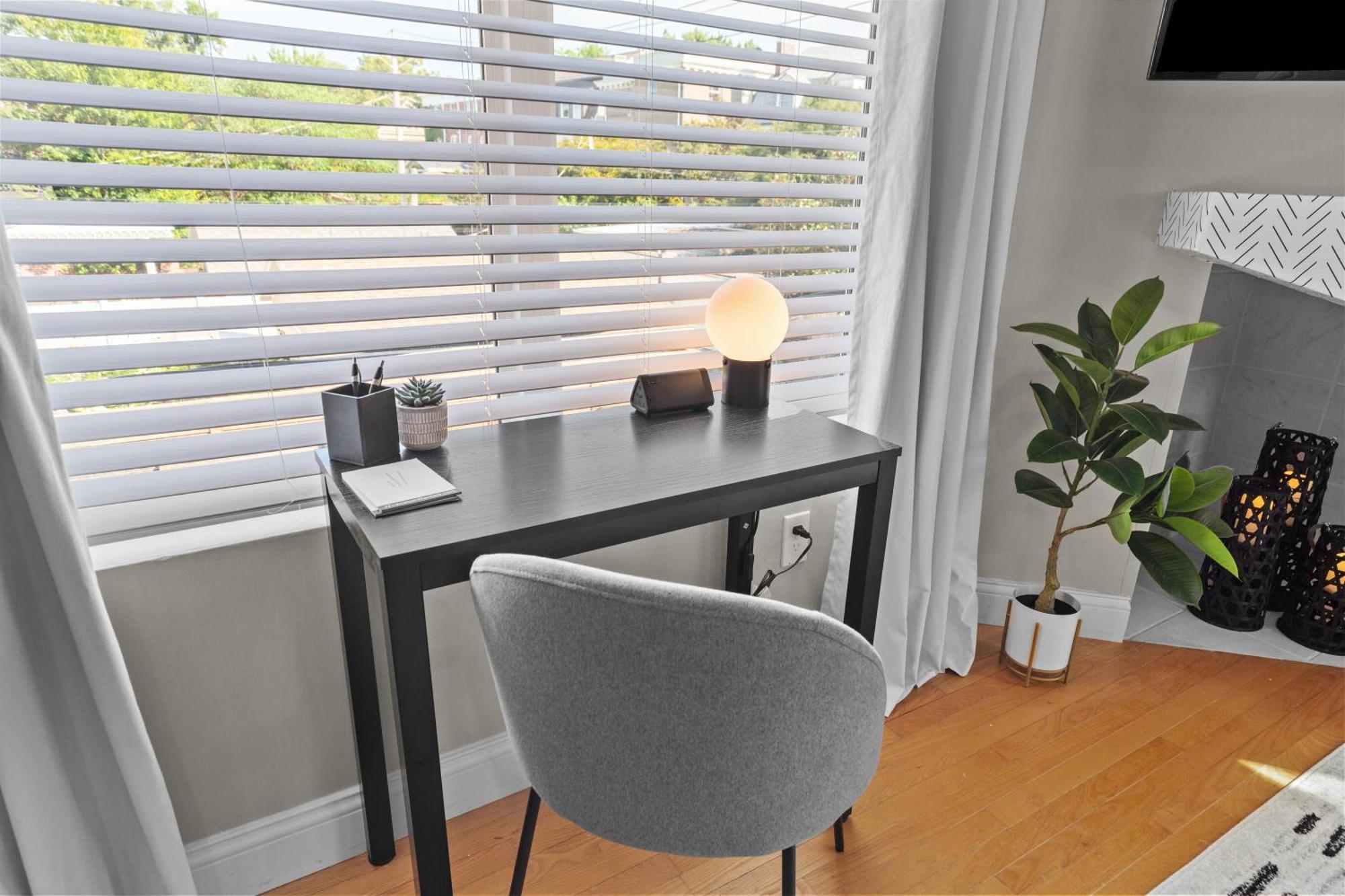 West End Whimsy | Jz Vacation Rentals Tower Grove ภายนอก รูปภาพ